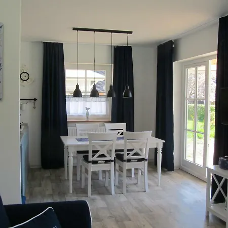 Ferienhaus Ankerplatz Rugen Tatil Evi Gingst