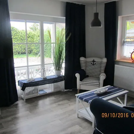 Ferienhaus Ankerplatz Rugen *